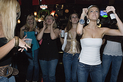 girls night out images. girls night out on Beale